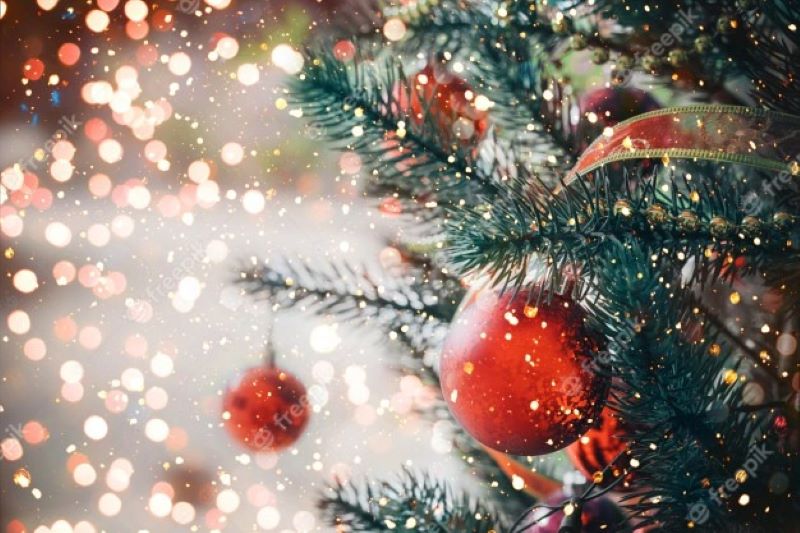 Shopping Tips: How to Buy the Perfect Artificial Christmas Tree For You and Your Family